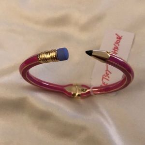 Betsey Johnson Gold Tone Pink Enamel Hinged Curved Pencil Bangle NWT